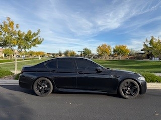 2015 BMW M5 4D Sedan