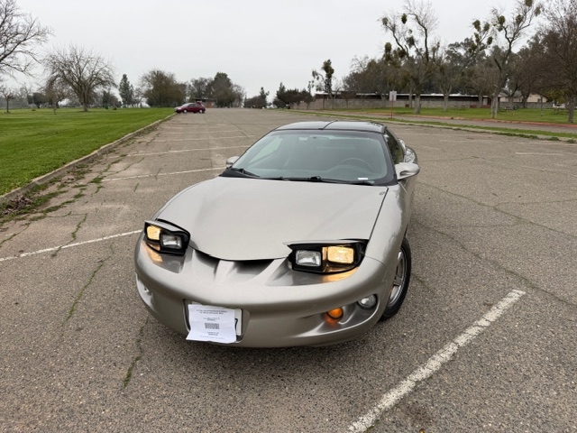 2002 Pontiac Firebird Base