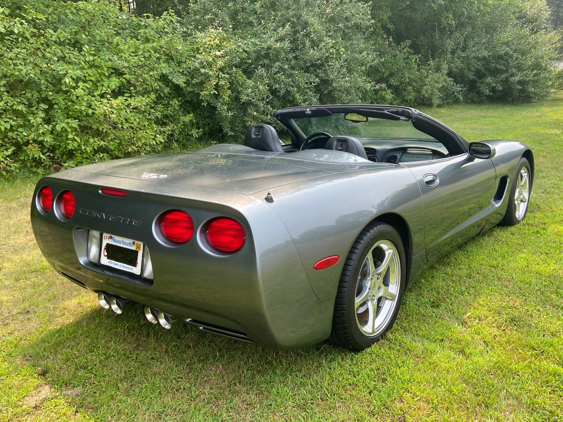 2003 Chevrolet Corvette Base