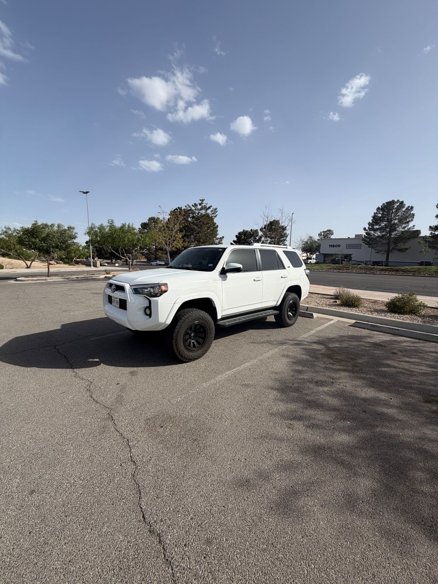 2018 Toyota 4Runner 4D SUV 4WD V6 SR5