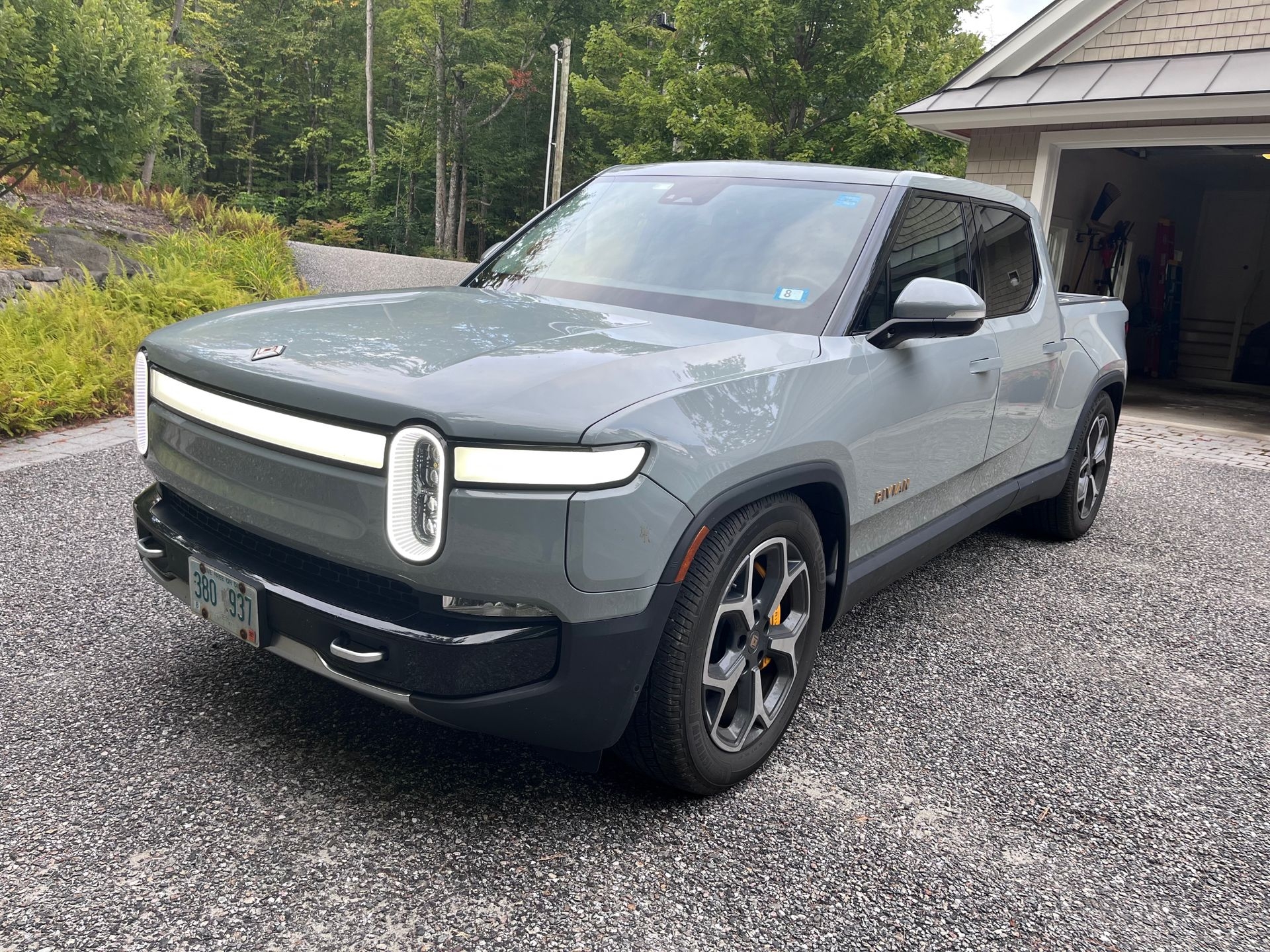 2022 Rivian R1T Adventure