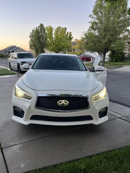 INFINITI_Q50 