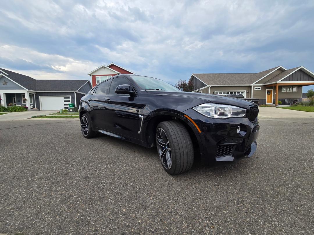 BMW_X6 