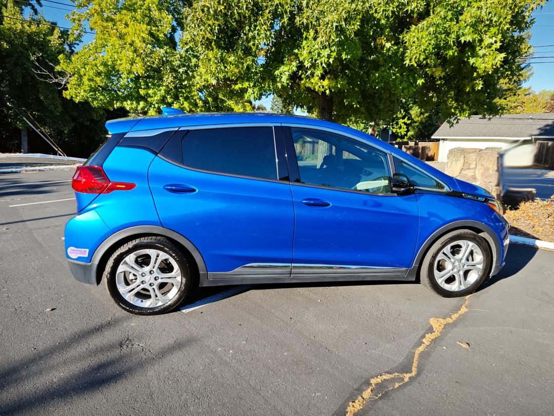 Chevrolet_Bolt EV 