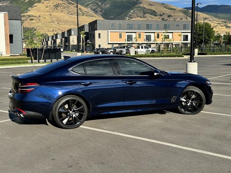 GENESIS_G70 