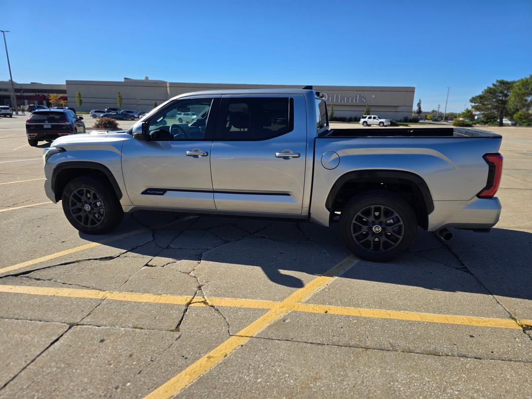 Toyota_Tundra 