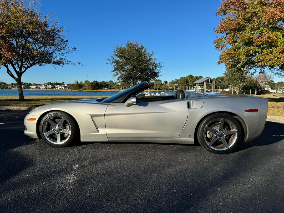 Chevrolet_Corvette 