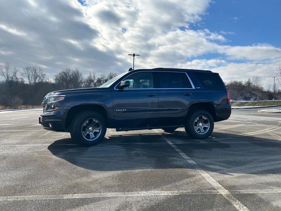 Chevrolet_Tahoe 