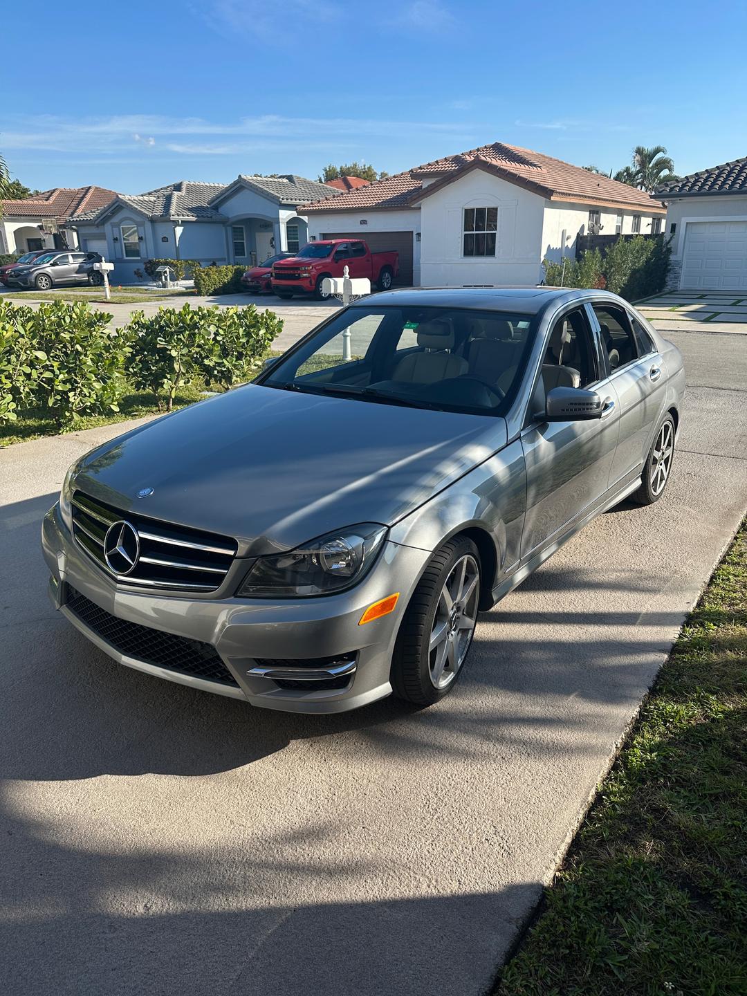 Mercedes-Benz_C Class 