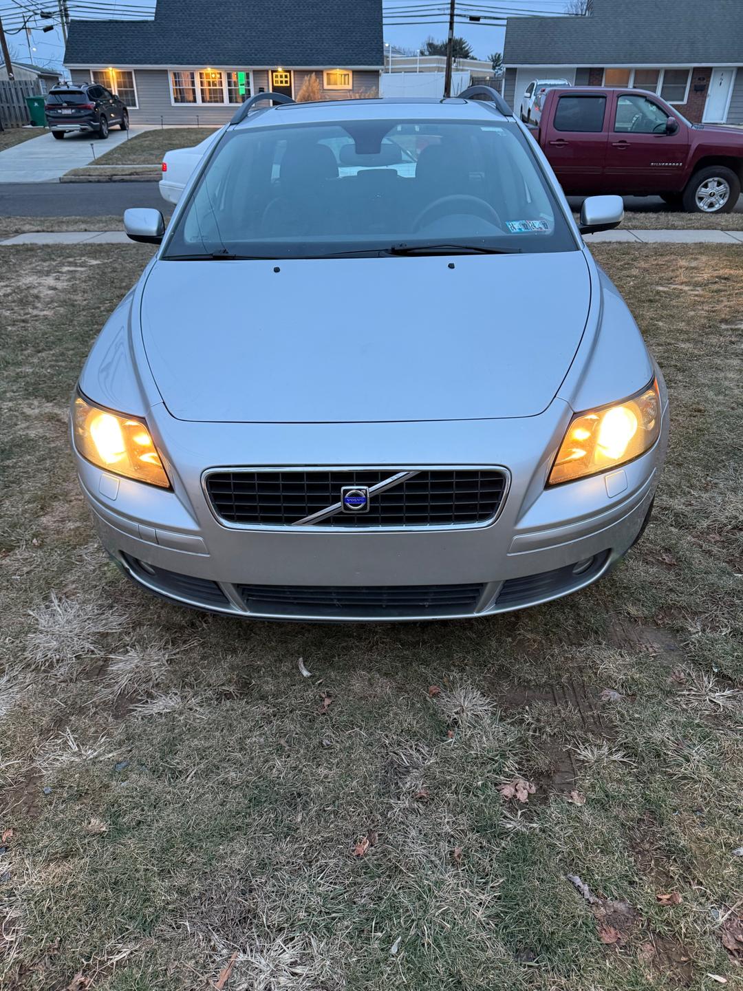 Volvo_V50 