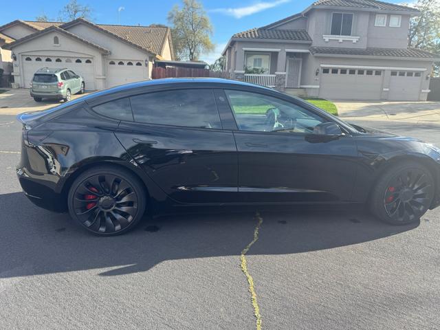 car_image_202x236