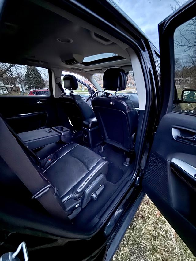car_image_202x236