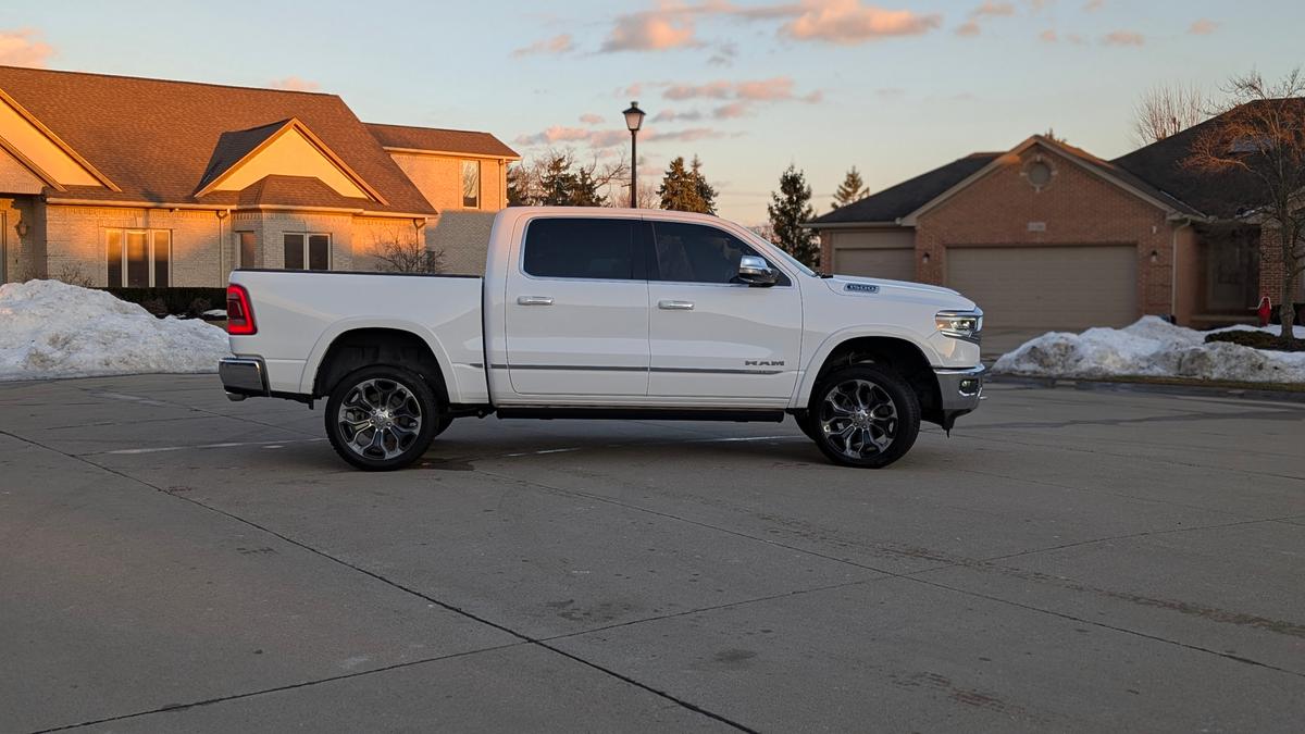 car_image_564x480 - 