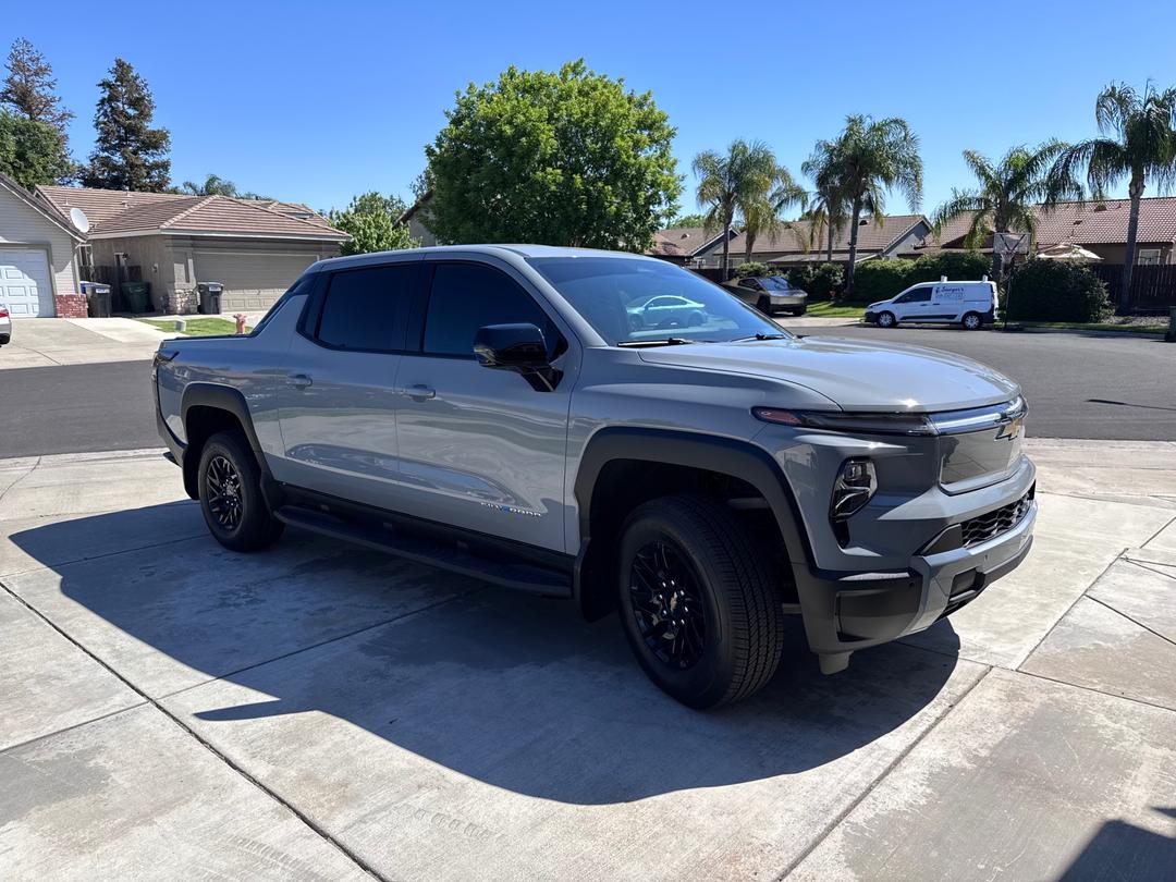 Chevrolet_Silverado EV 