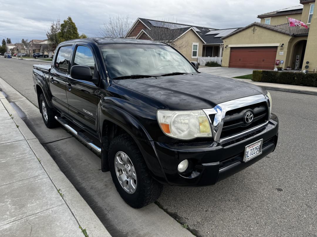Toyota_Tacoma 