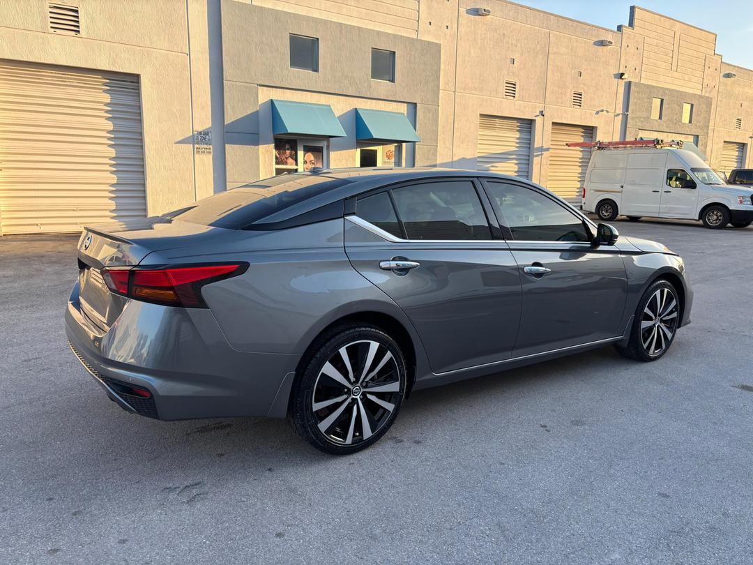 Nissan_Altima 