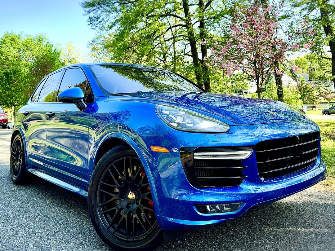 Porsche_Cayenne 