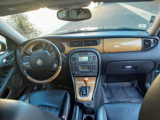 car_image_202x236