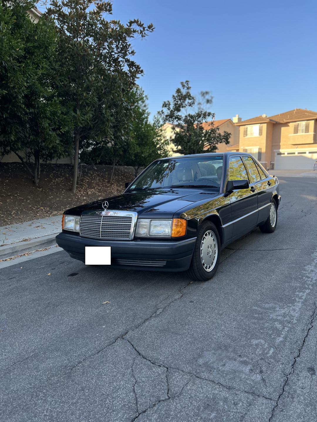 Mercedes-Benz_190 Series 