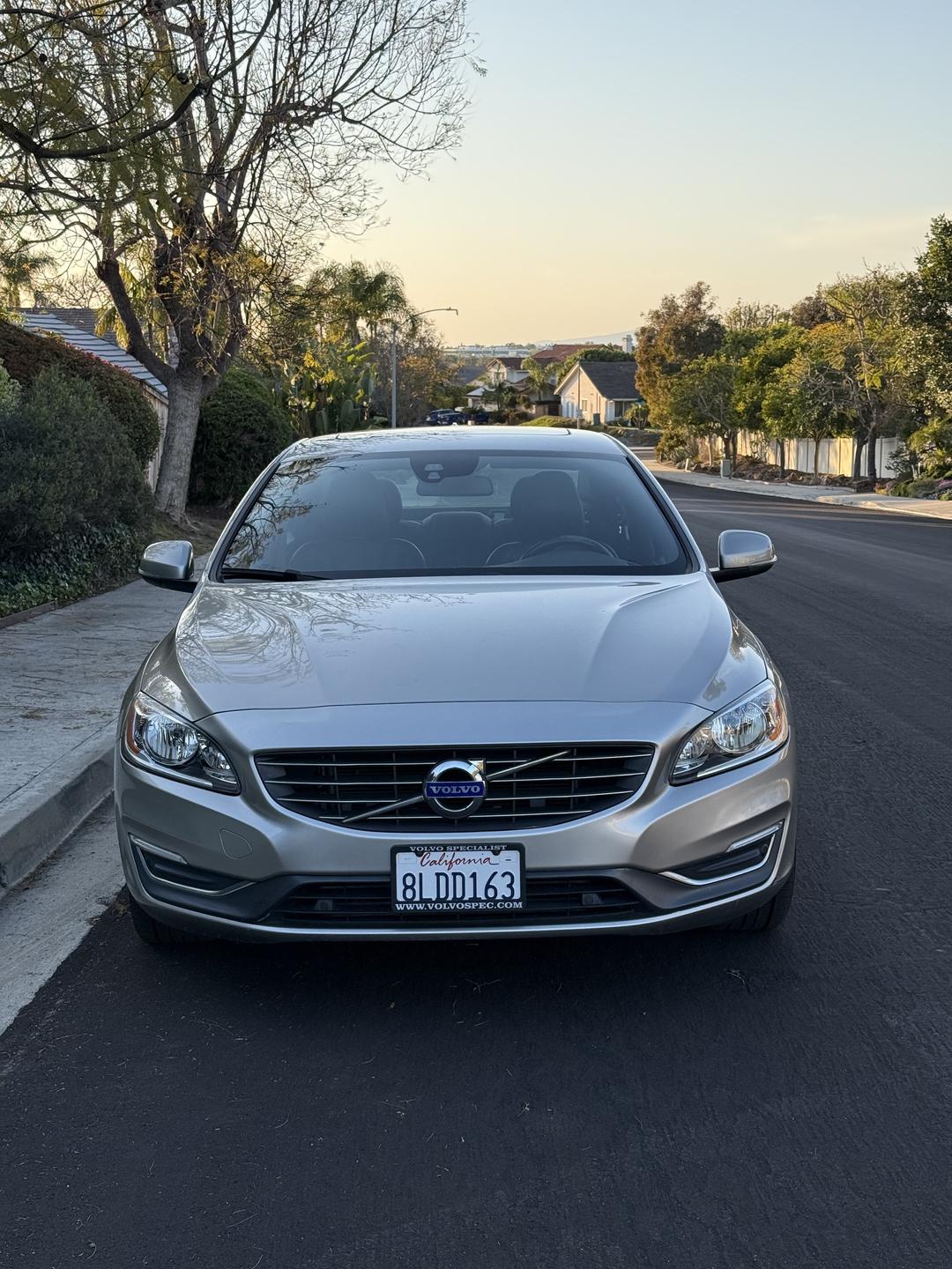 Volvo_S60 