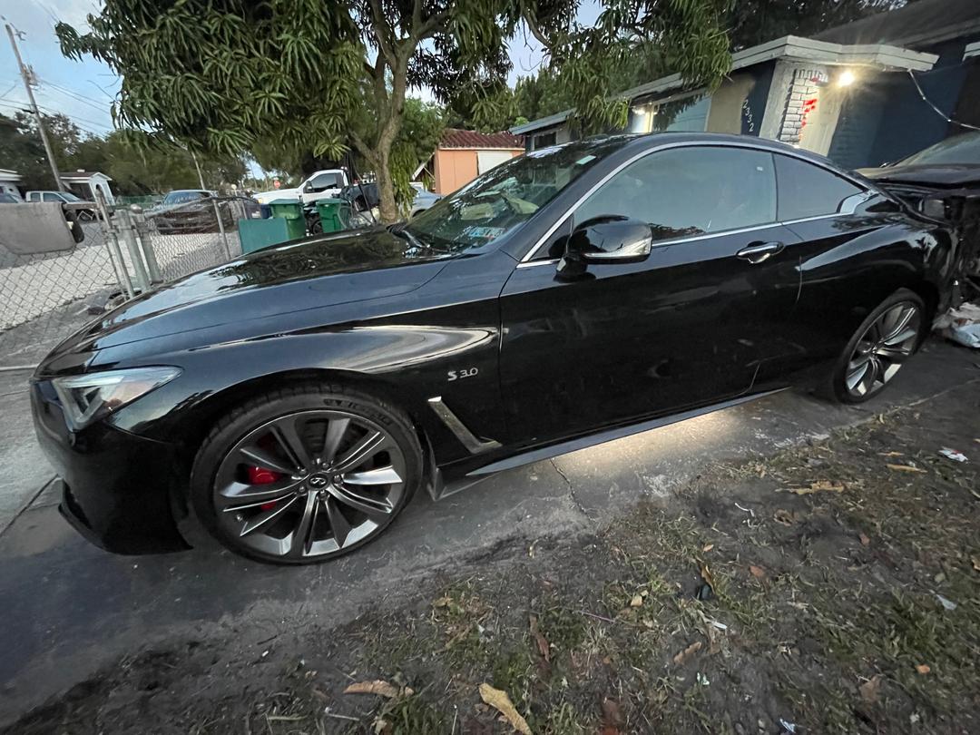 INFINITI_Q60 