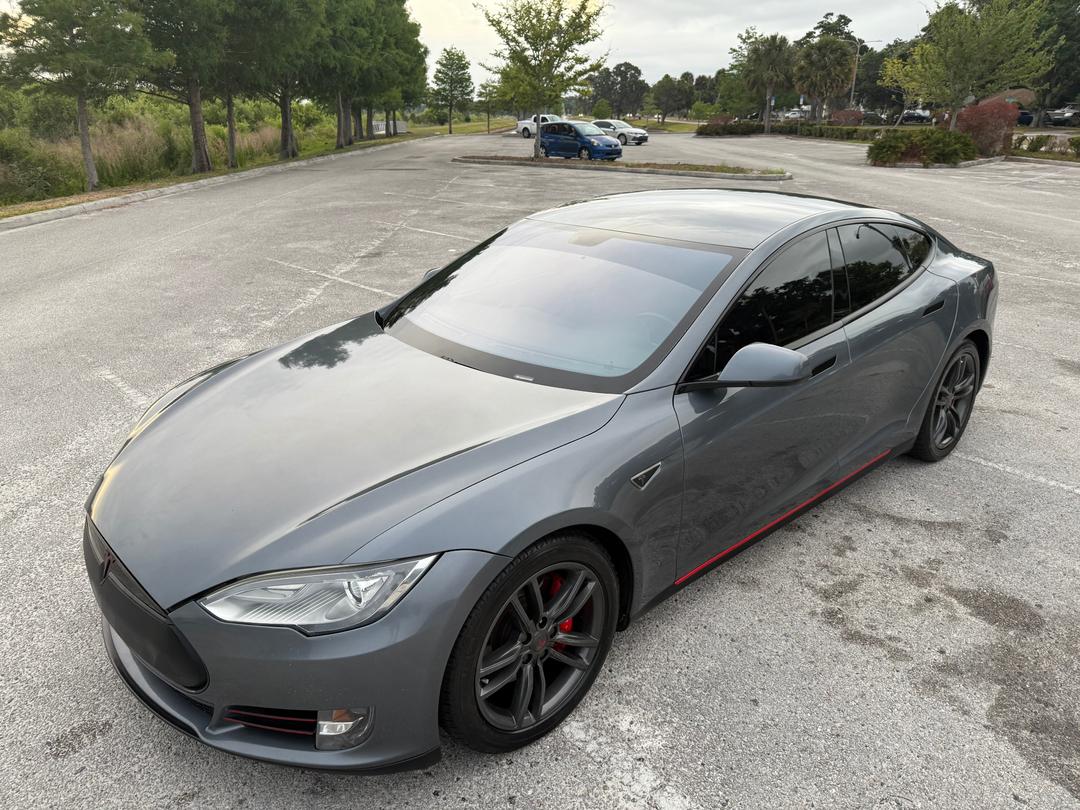 Tesla_Model S 
