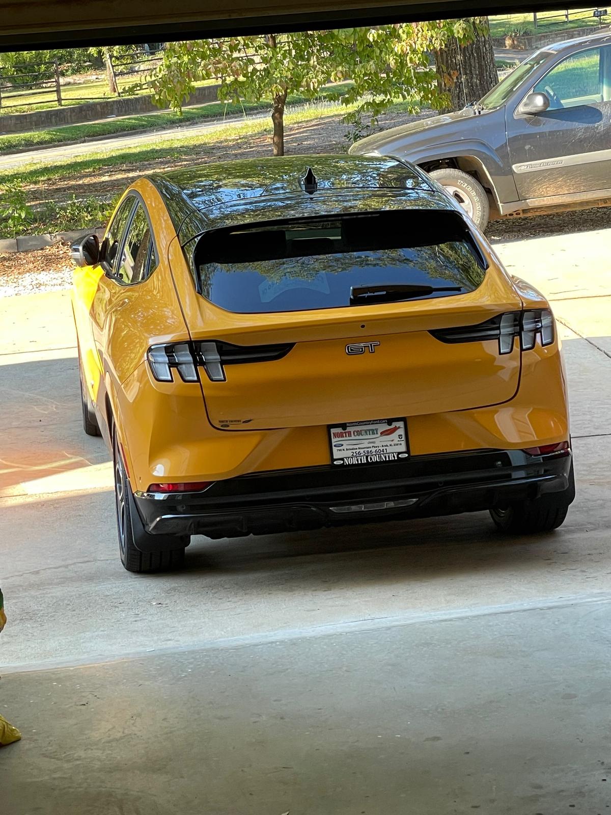 car_image_564x480 - 