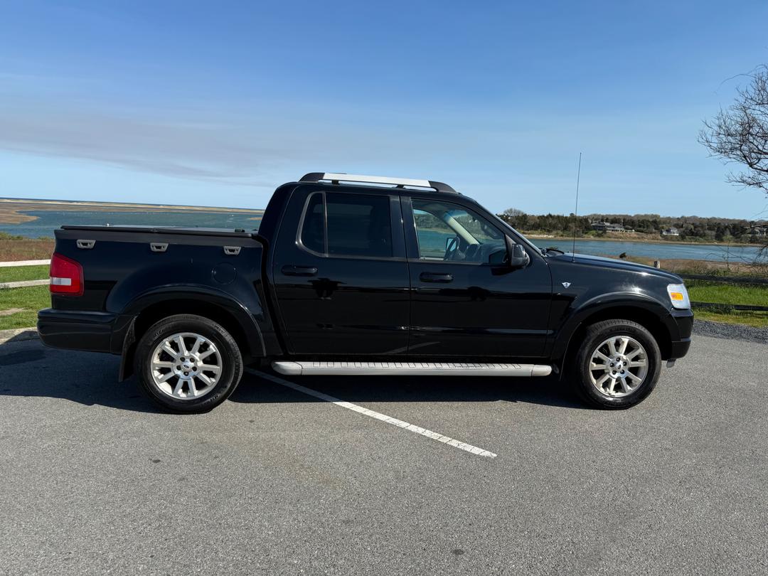 Ford_Explorer Sport Trac 