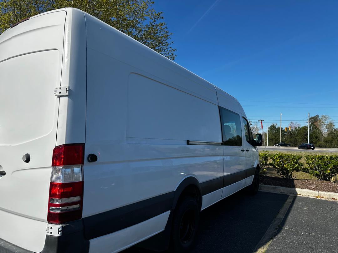 Dodge_3500 Sprinter Vans 