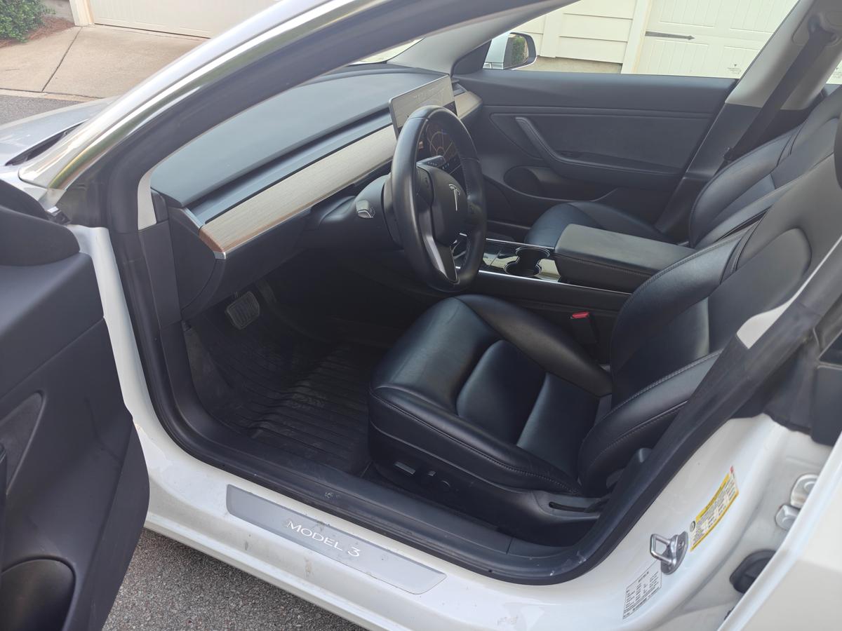 car_image_564x480 - 