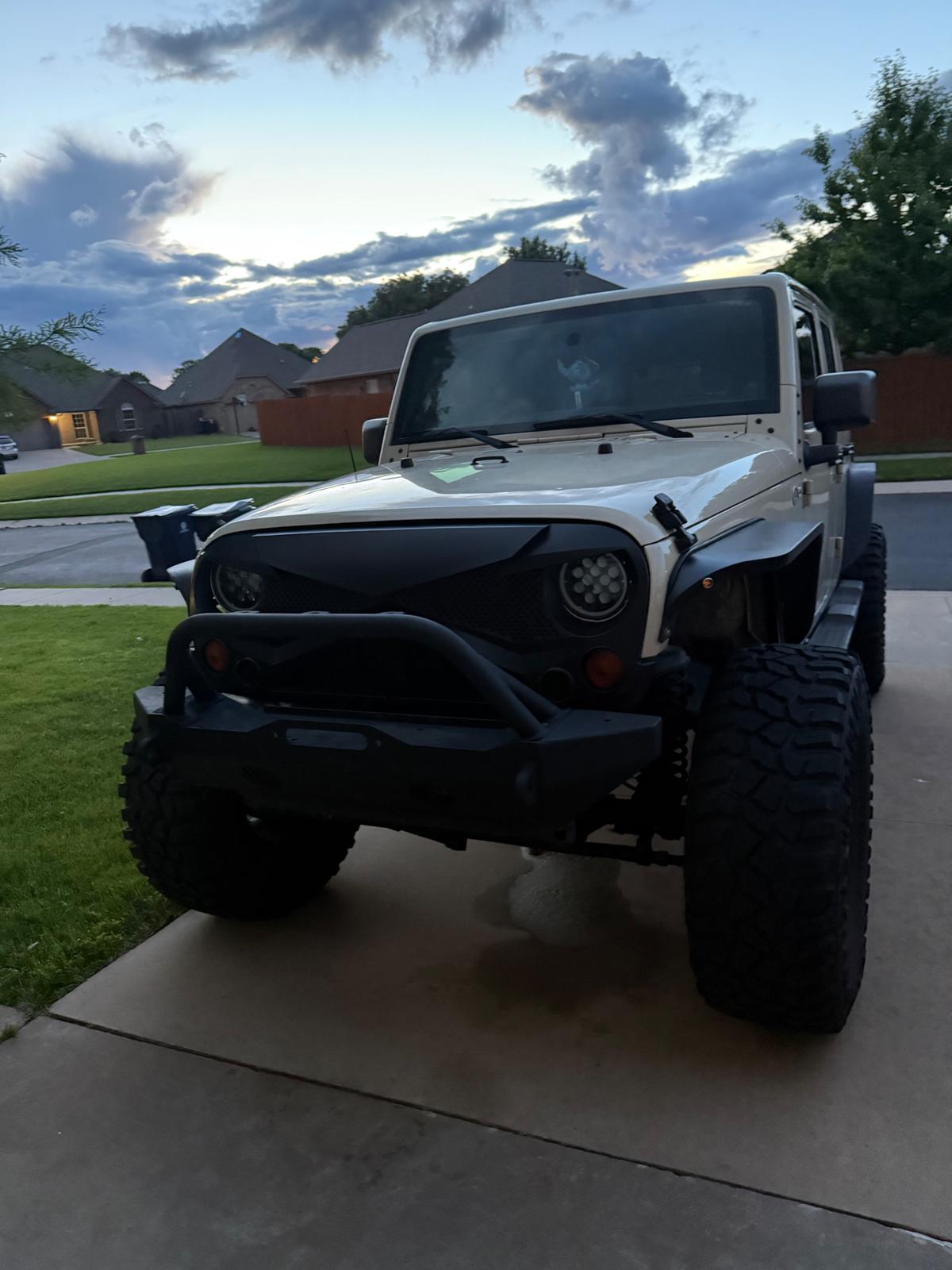 car_image_564x480 - 