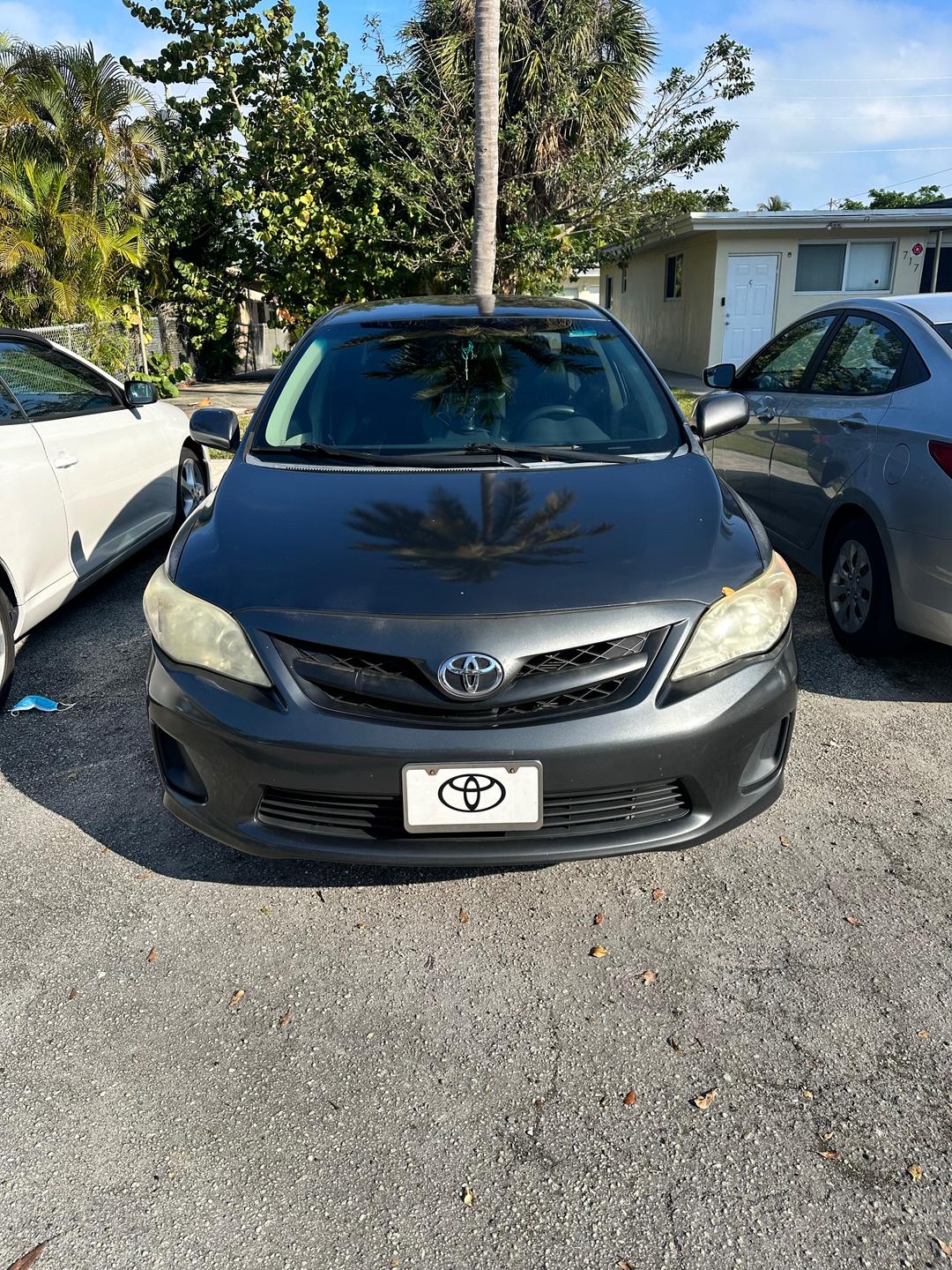 Toyota_Corolla 