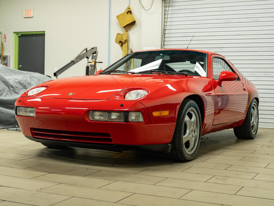 Porsche_928 