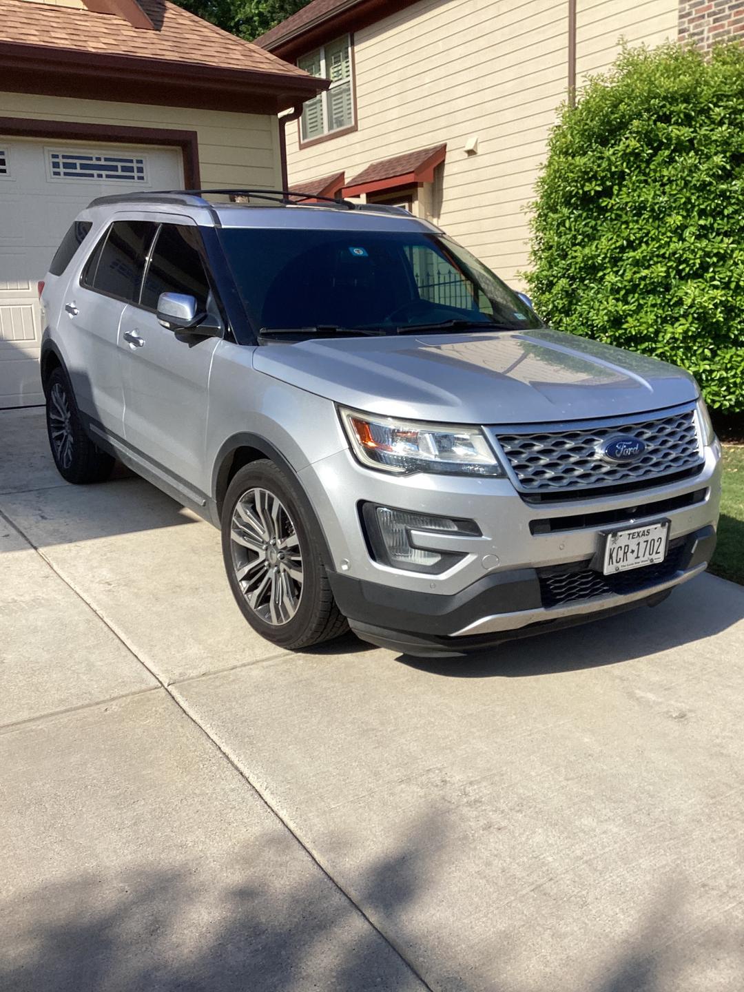 Ford_Explorer 