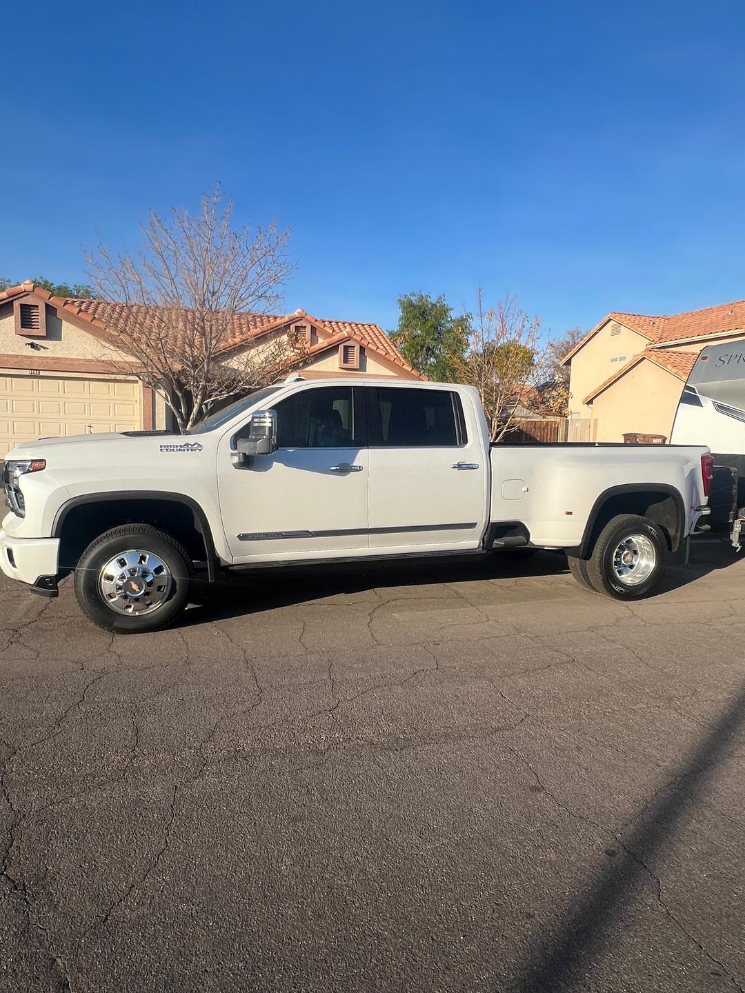 Chevrolet_Silverado 3500 