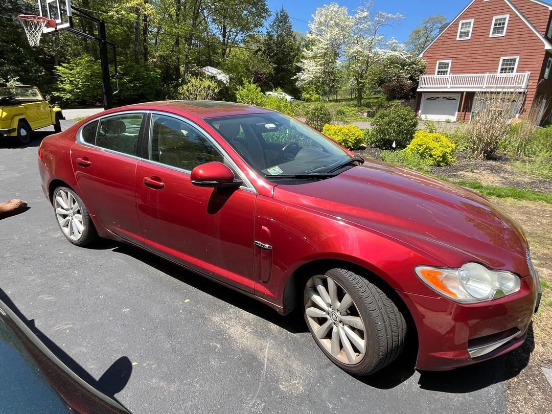 Jaguar_XF 