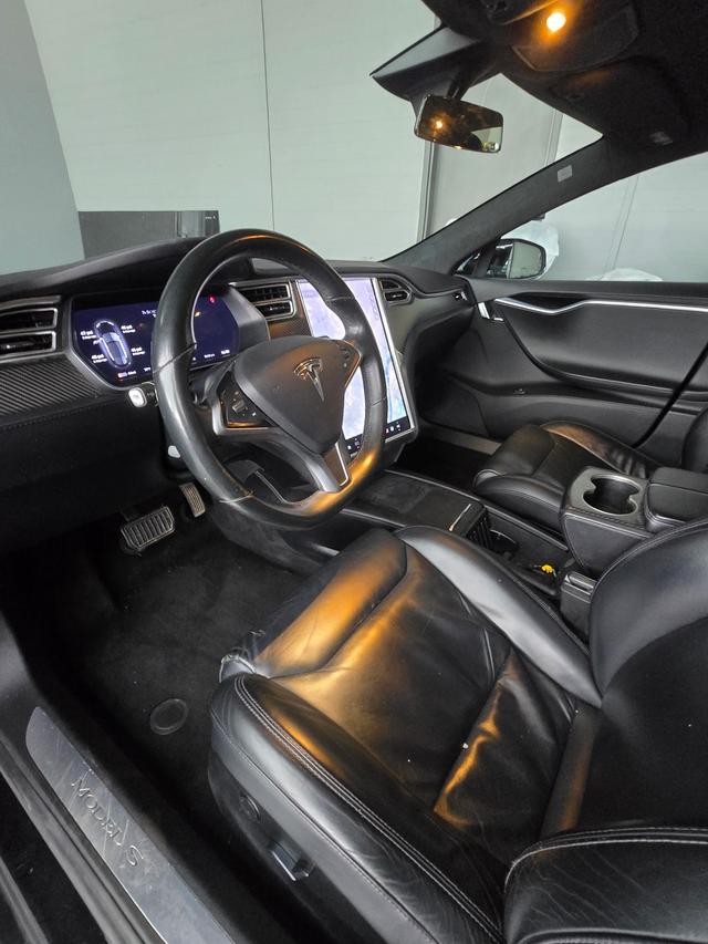 car_image_202x236