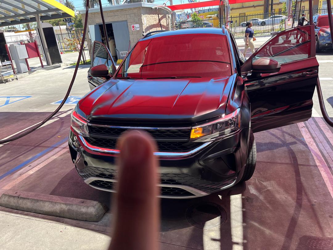 Volkswagen_Taos 