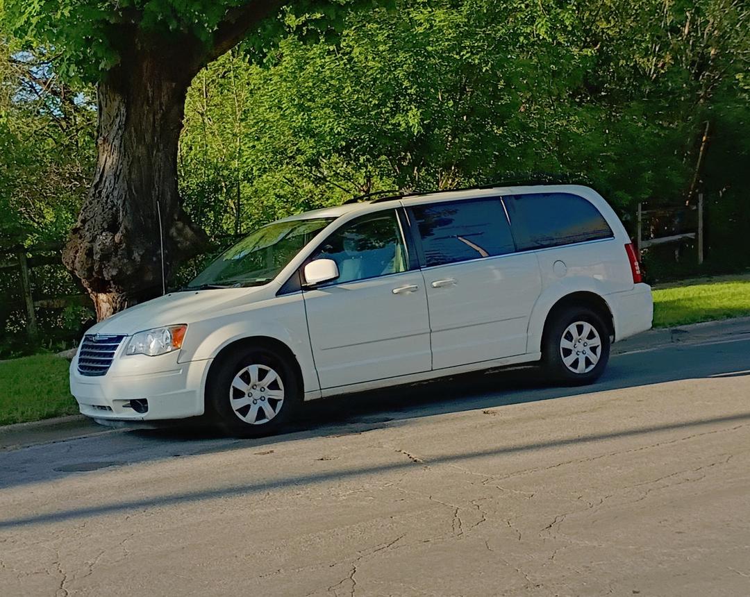 Chrysler_Town & Country 