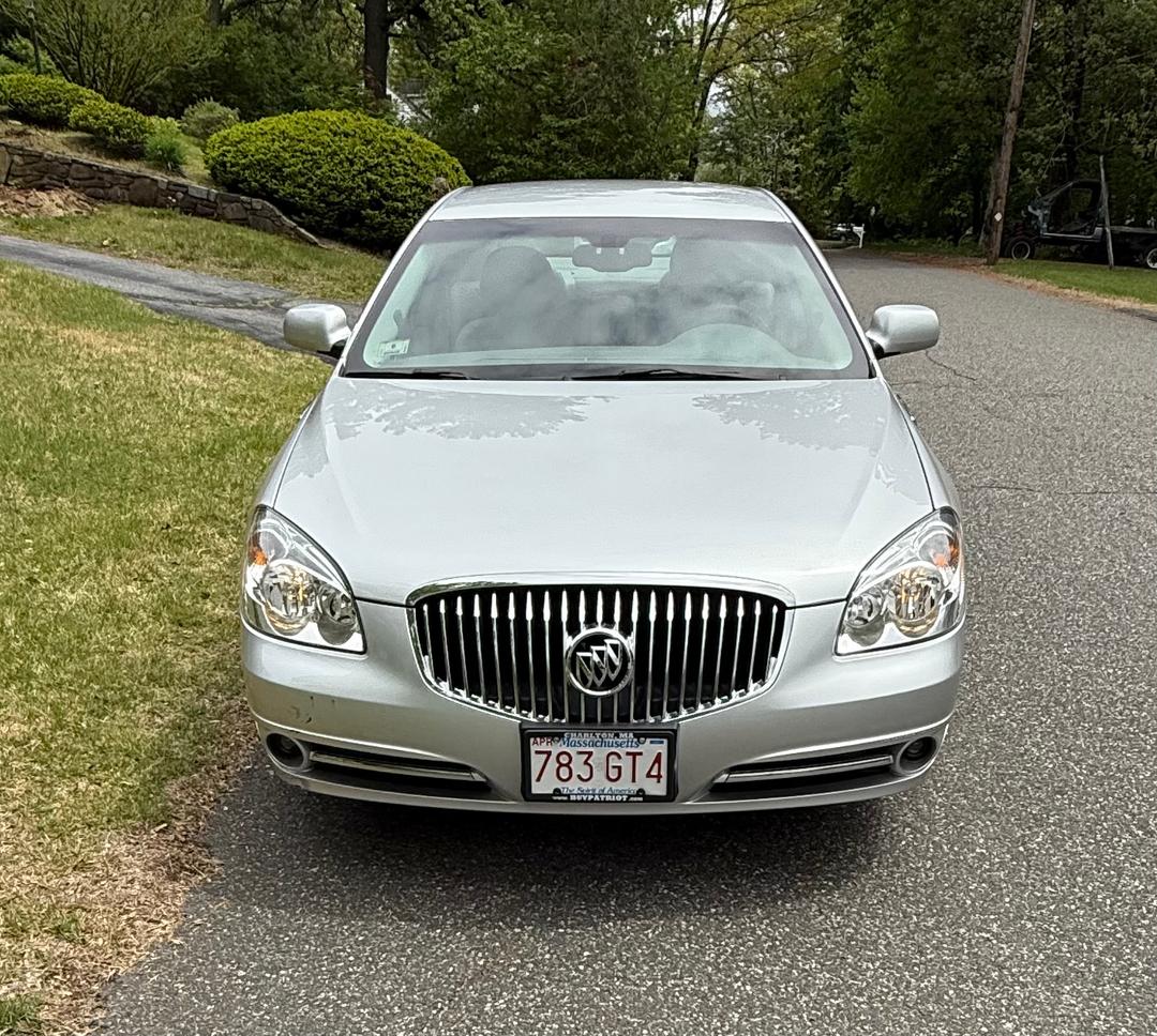 Buick_Lucerne 
