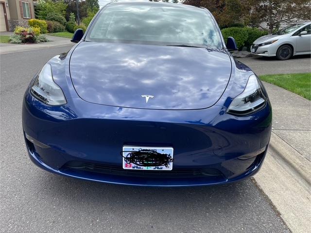 Tesla_Model Y 