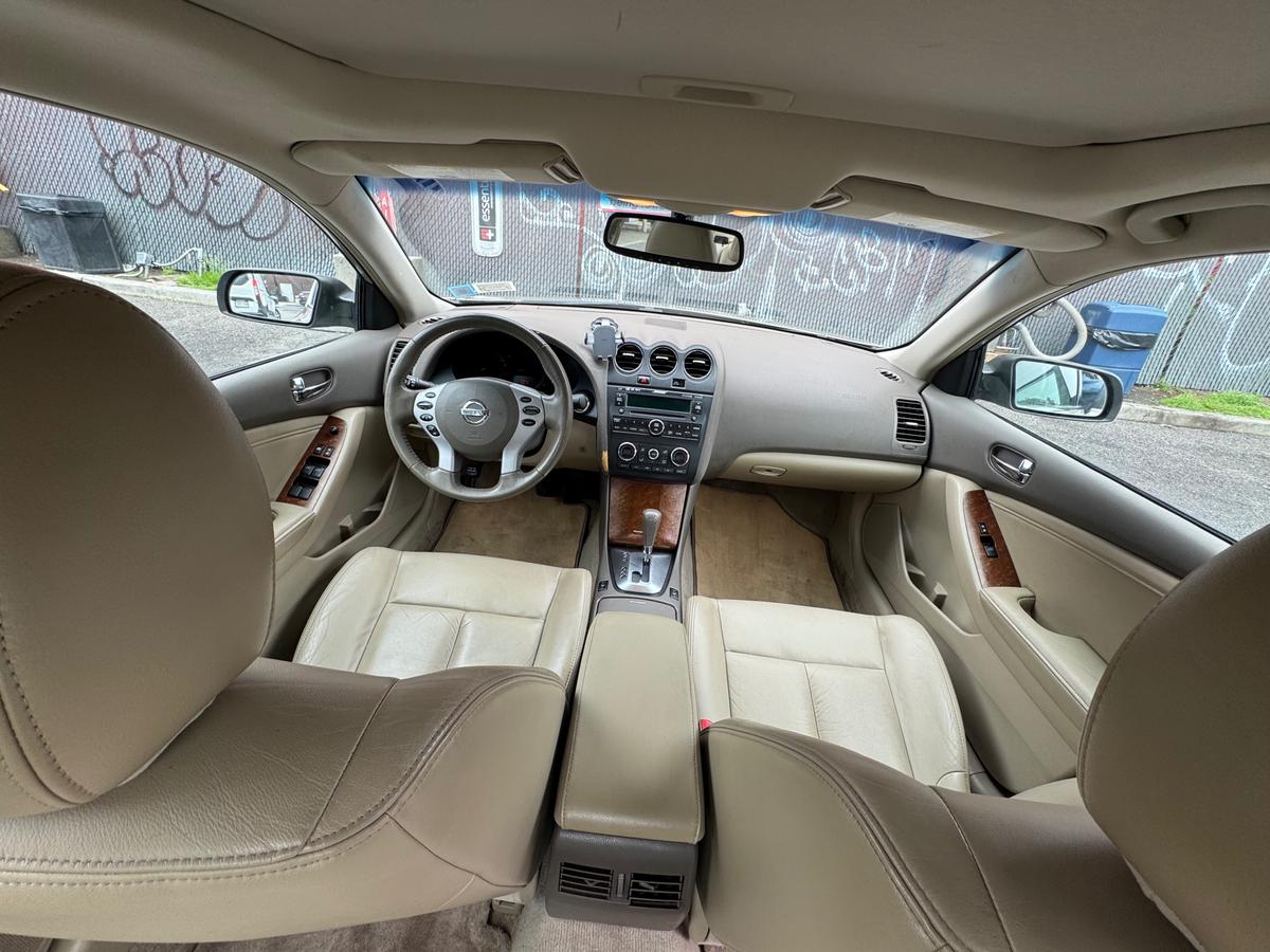 car_image_564x480 - 