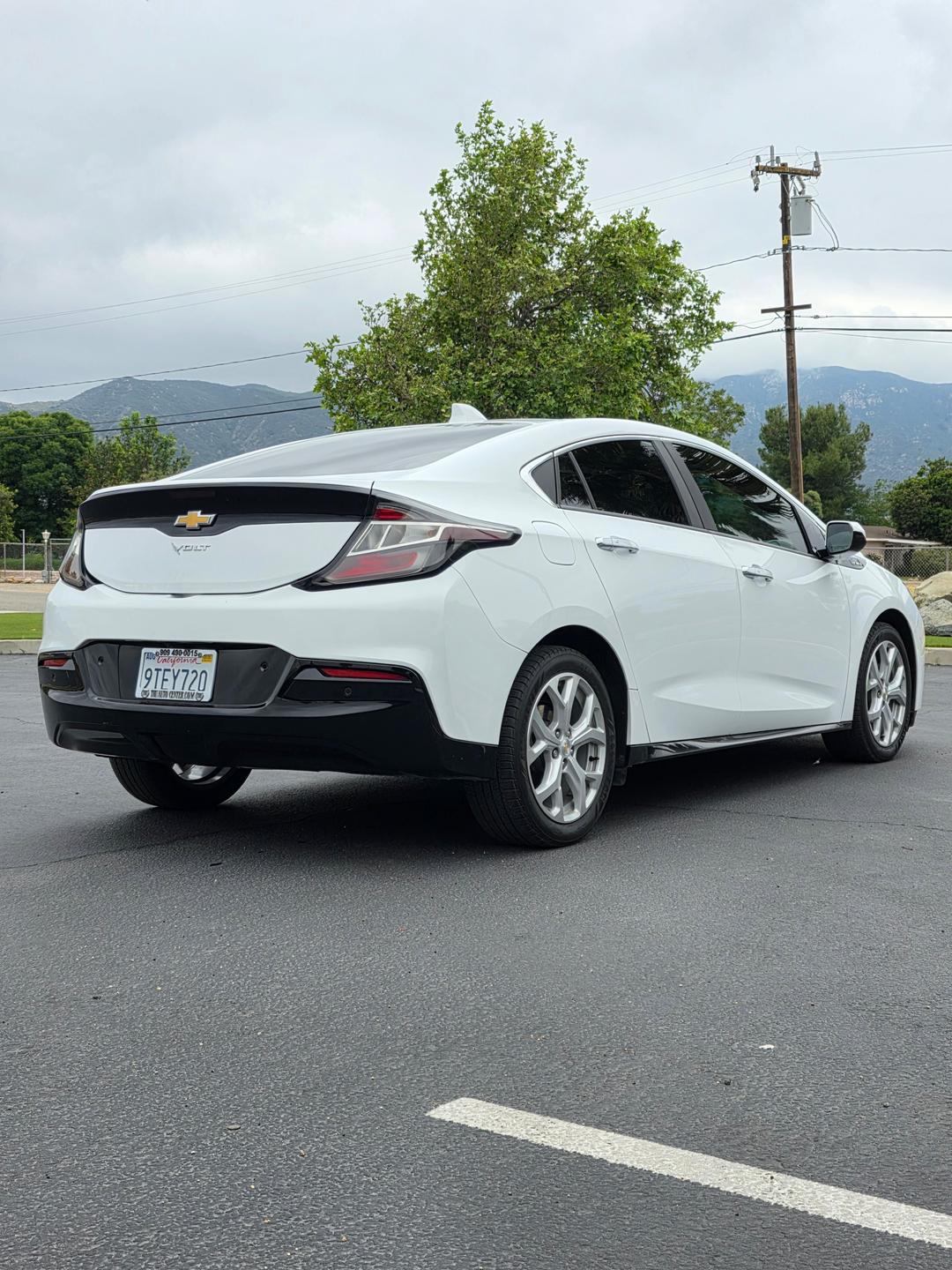 Chevrolet_Volt 