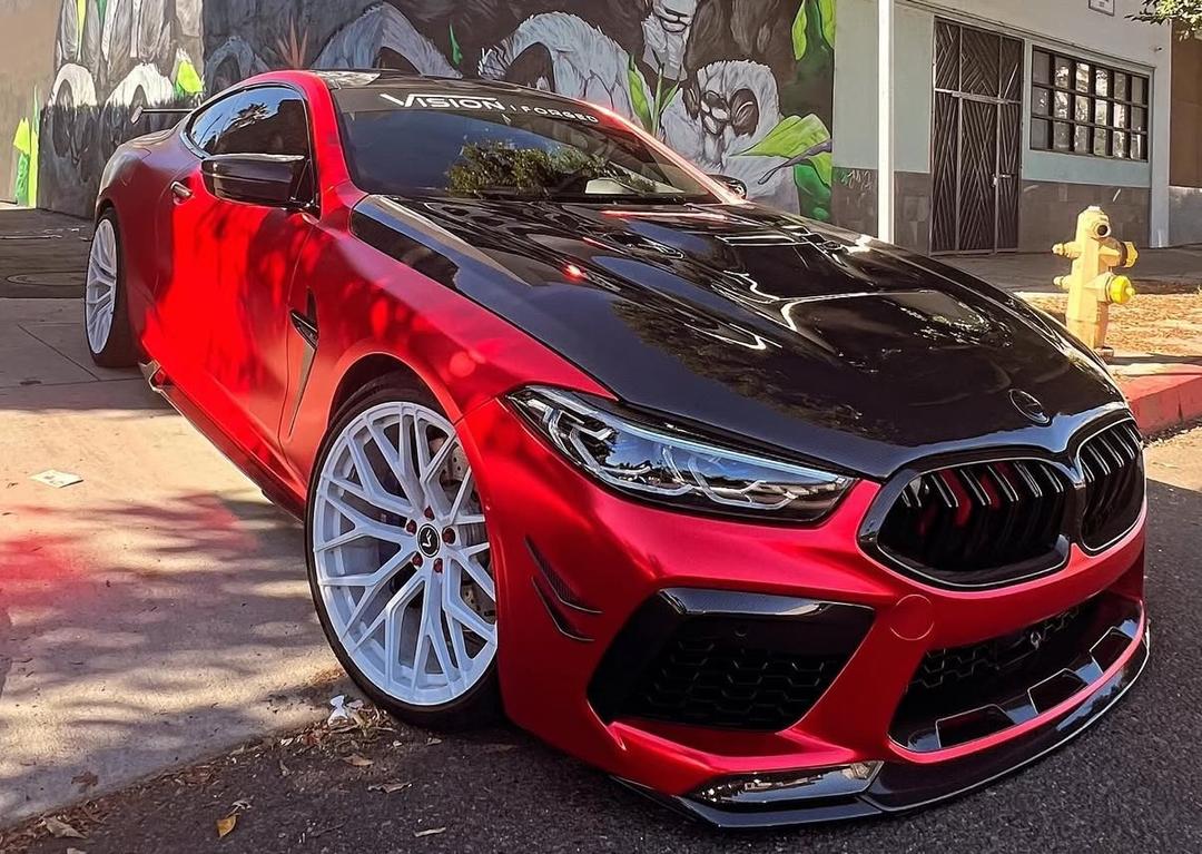 BMW_M8 