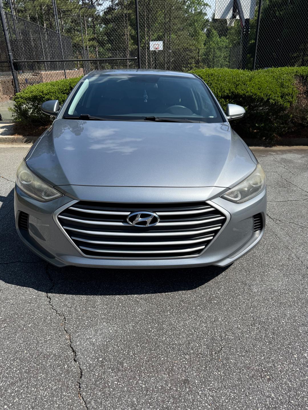 Hyundai_Elantra 