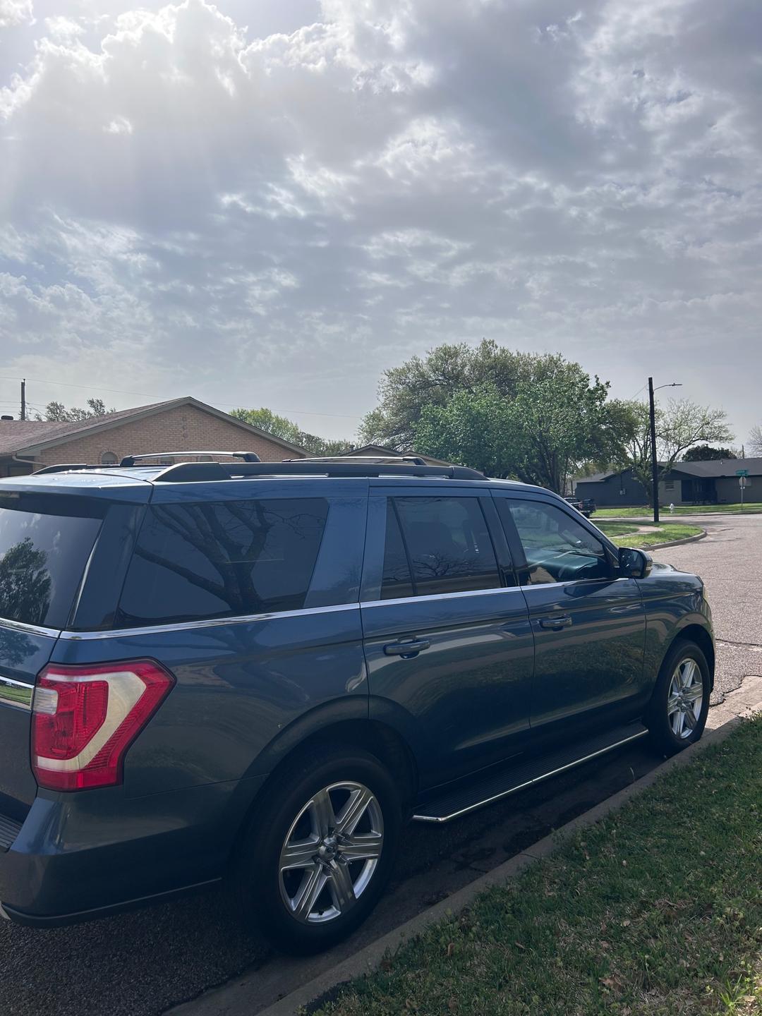 Ford_Expedition 
