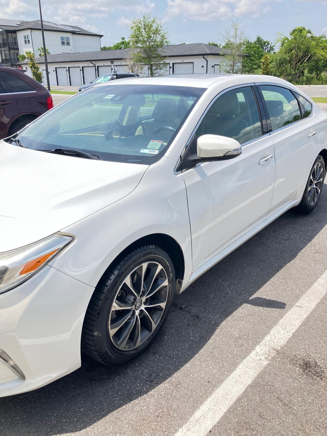 Toyota_Avalon 
