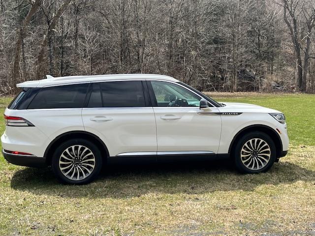 Lincoln_Aviator 