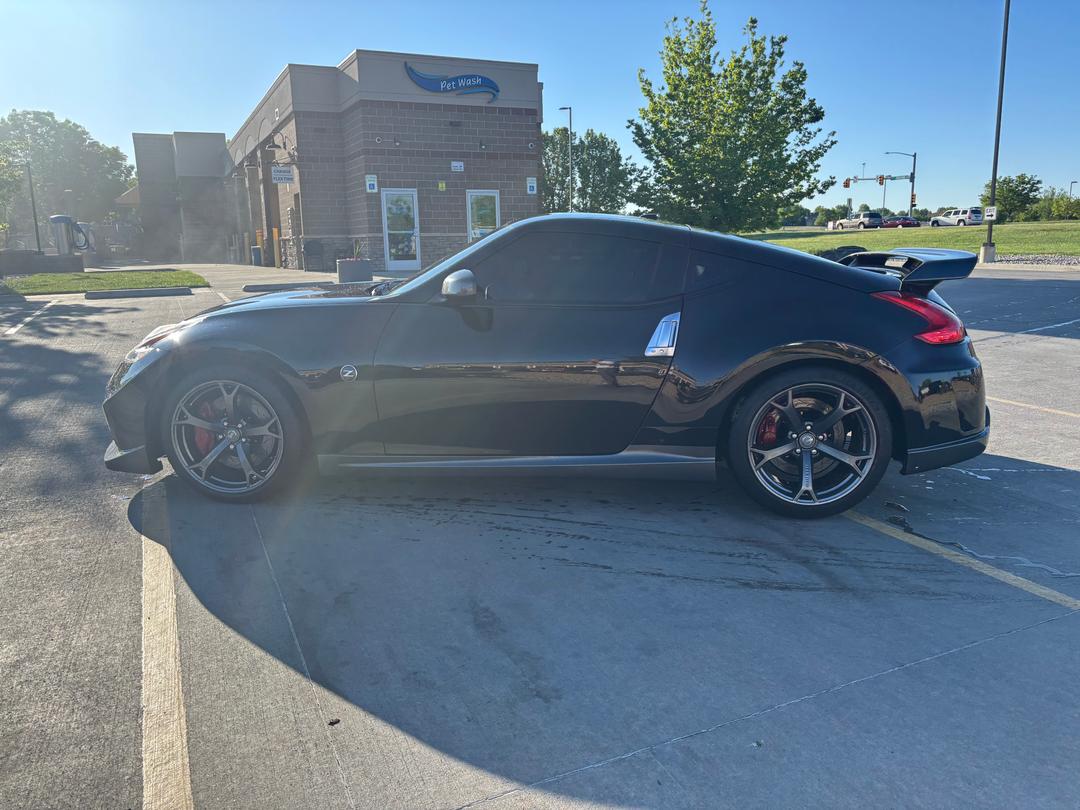Nissan_370Z 