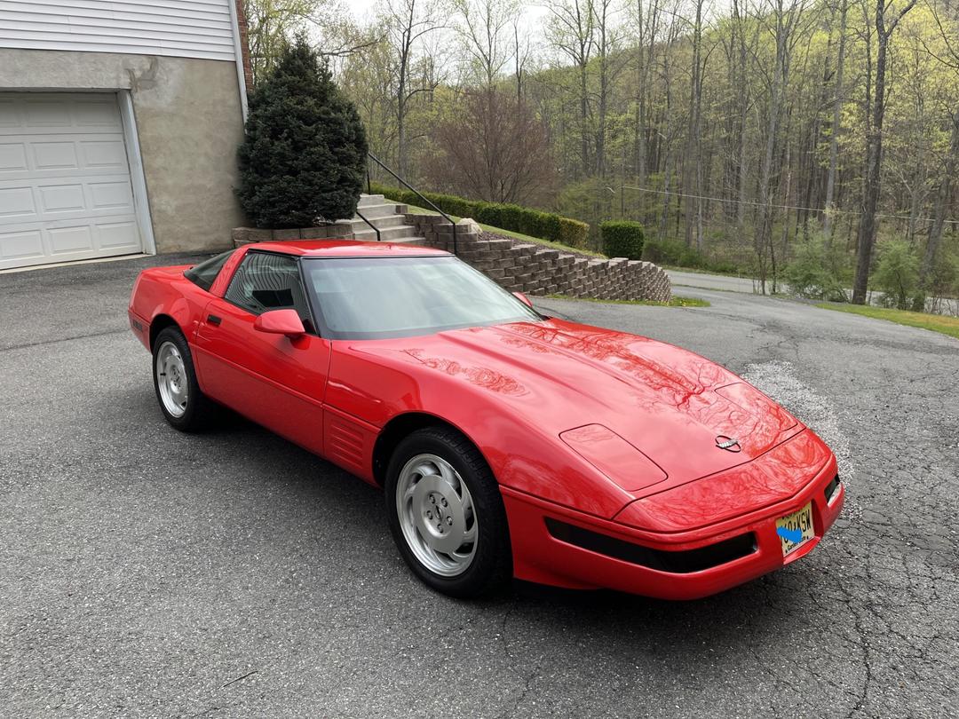 Chevrolet_Corvette 
